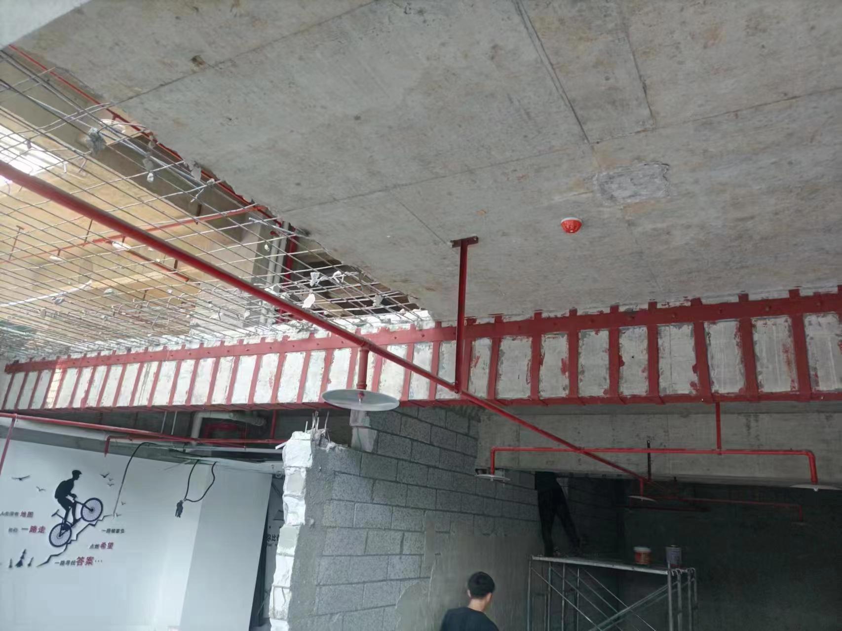 内江厂房新增设备楼板的承载力不足的加固方法